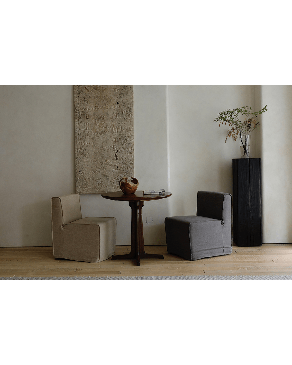 Housse de canapé et chaise à roulettes