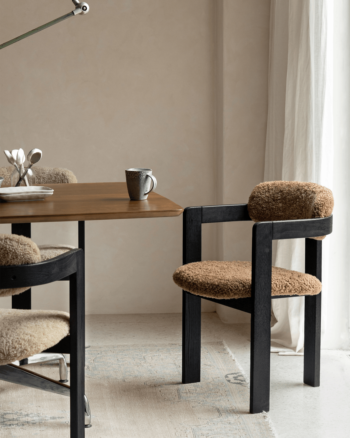 Chaise en peau de mouton Pamplona