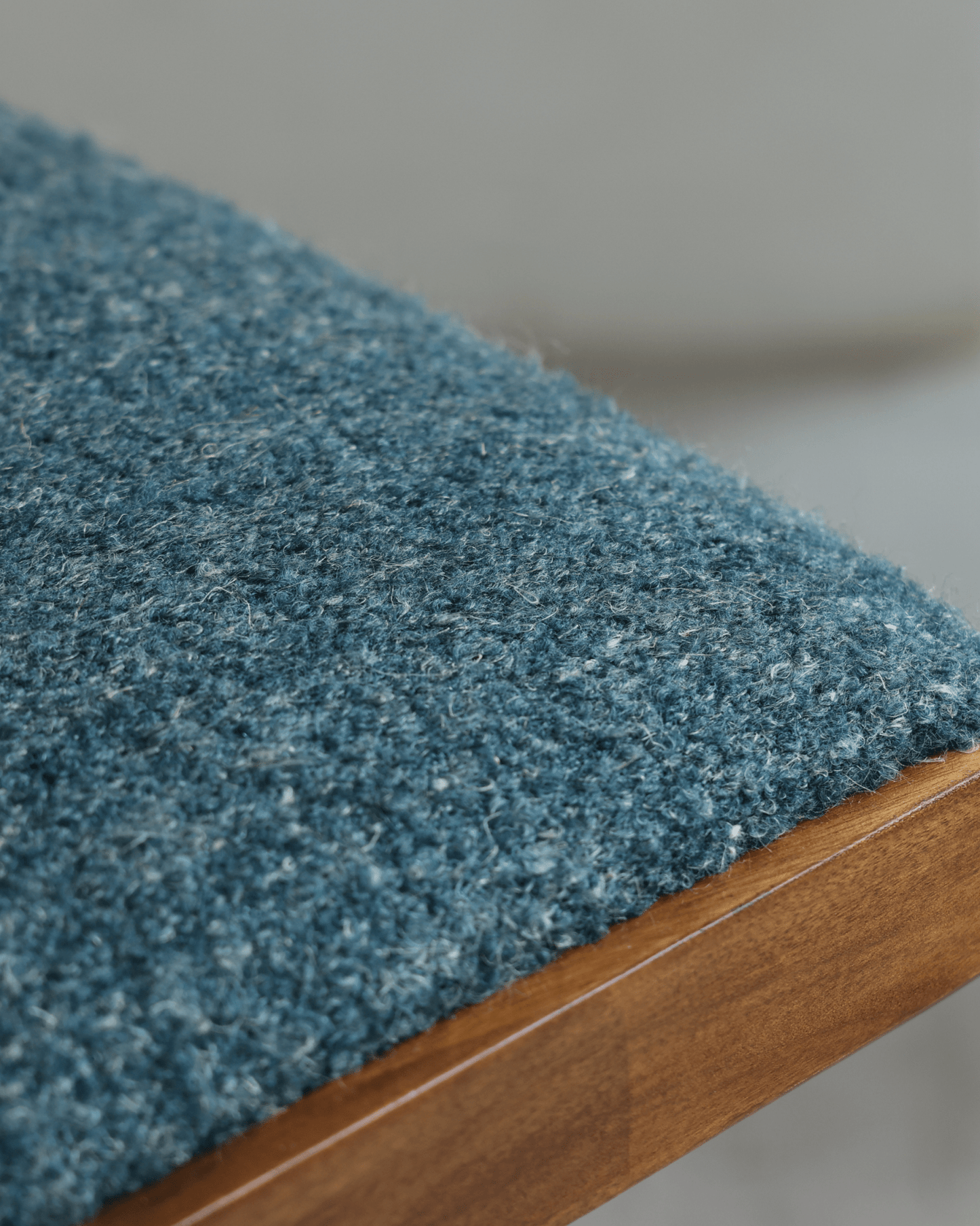 Chaise Shell