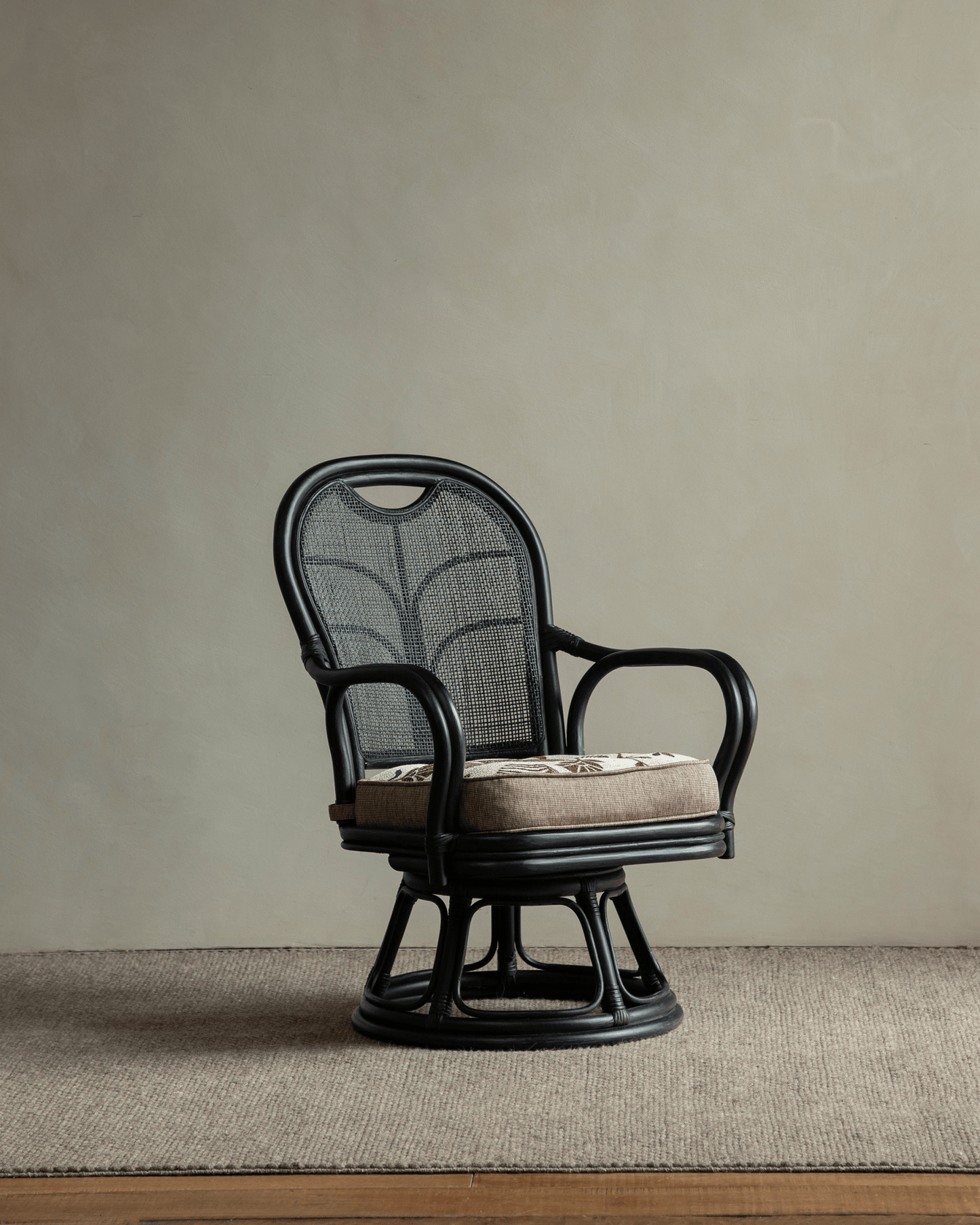 Chaise pivotante en rotin Ray Mini