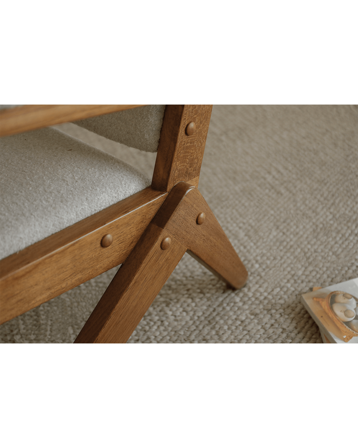 Chaise à ciseaux