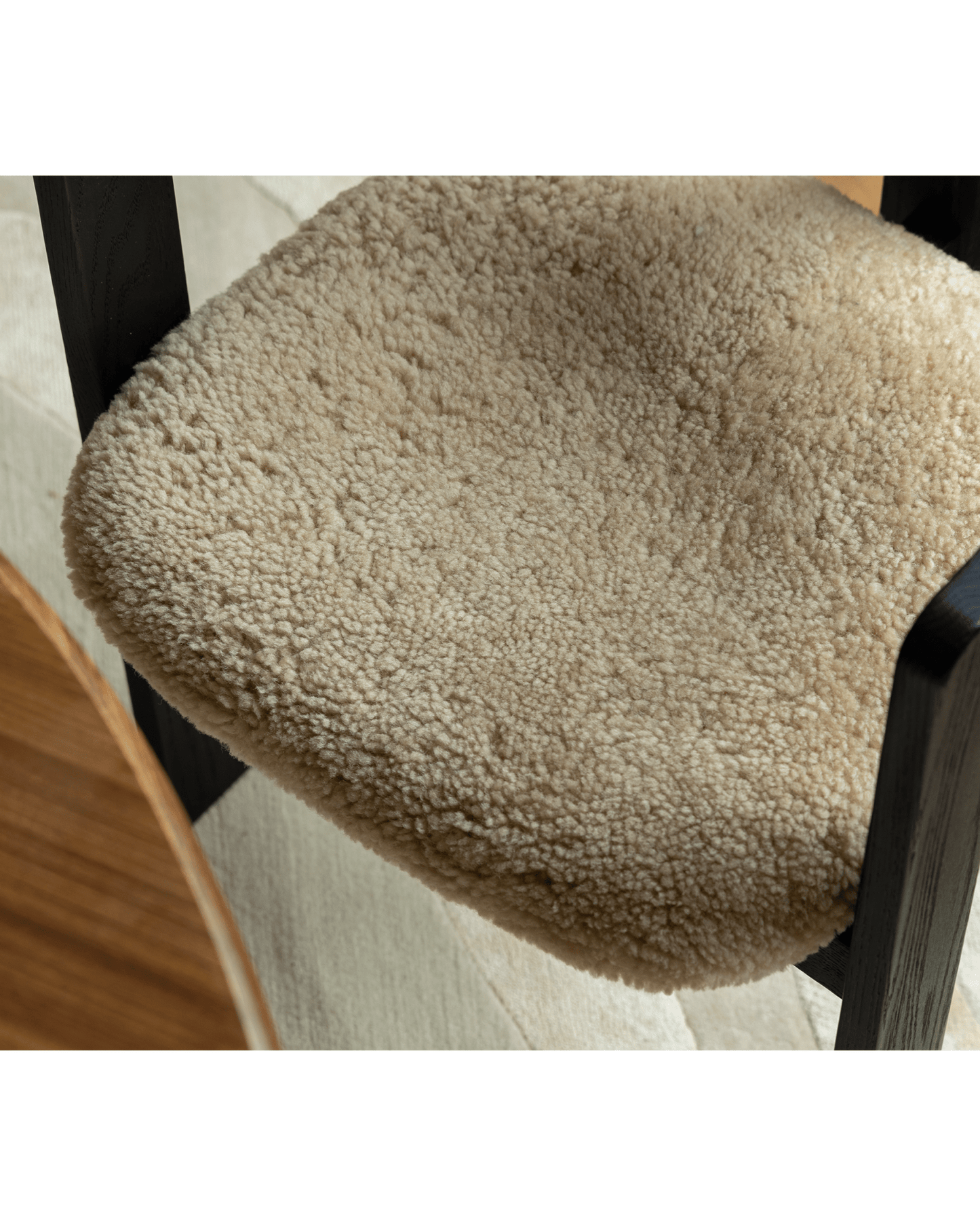 Chaise en peau de mouton Pamplona