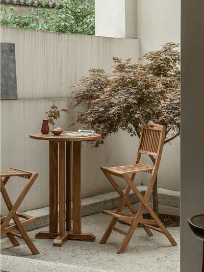 Ensemble de chaises et de table de bar d'extérieur