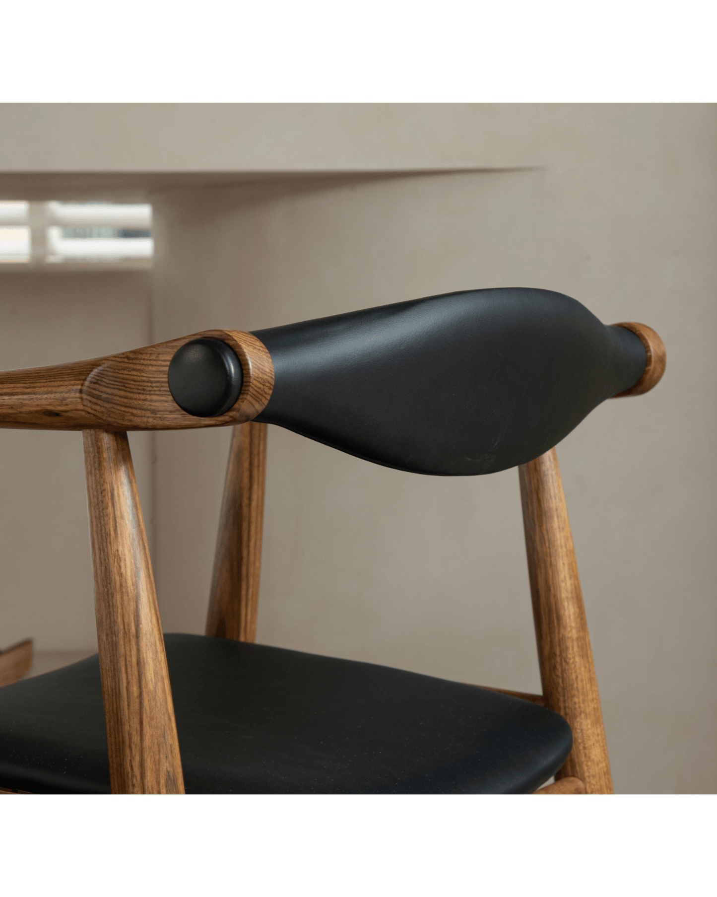 Chaise à joug CH34