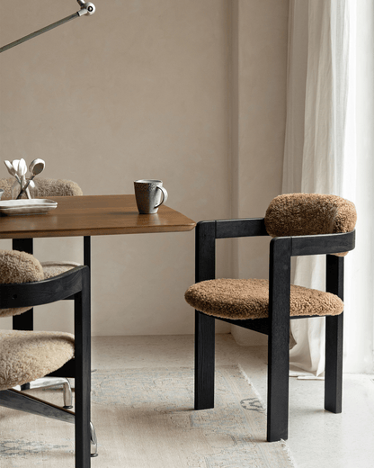 Chaise en peau de mouton Pamplona