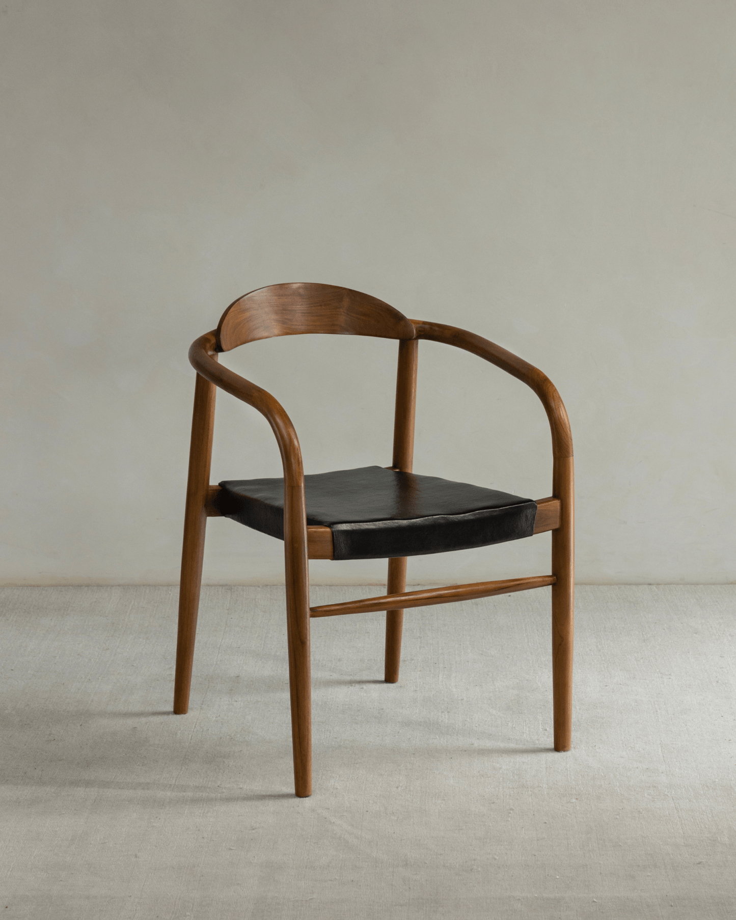 Chaise en cuir Crescent