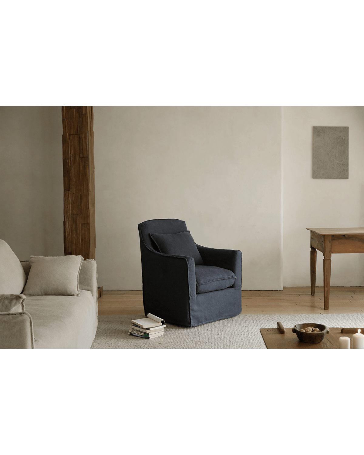 Fauteuil recouvert de tissu Sola