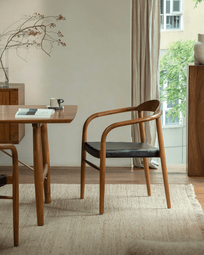 Chaise en cuir Crescent