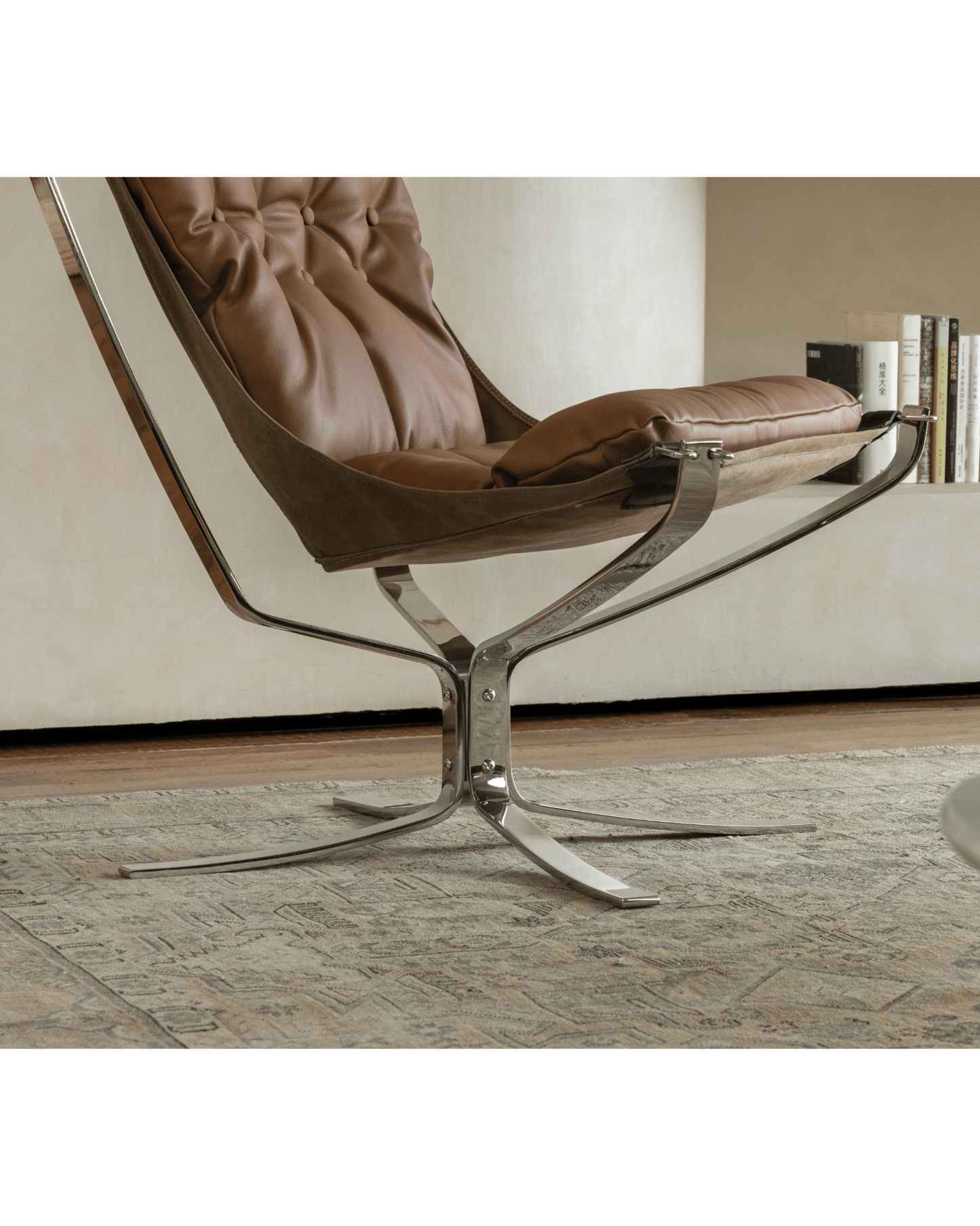 Chaise Falcon