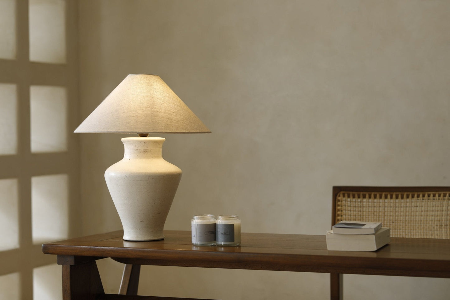 Lampe à col court