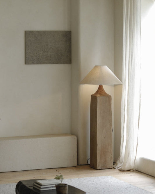 Lampadaire en bois