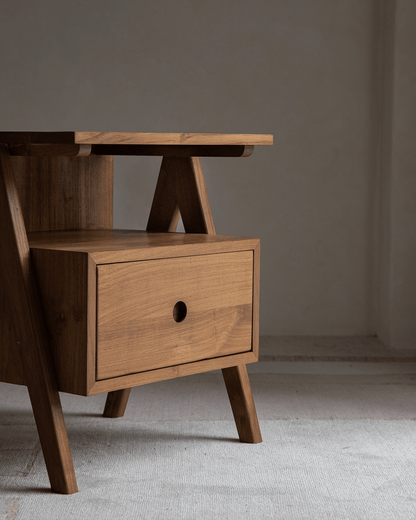 Table de chevet astrale 