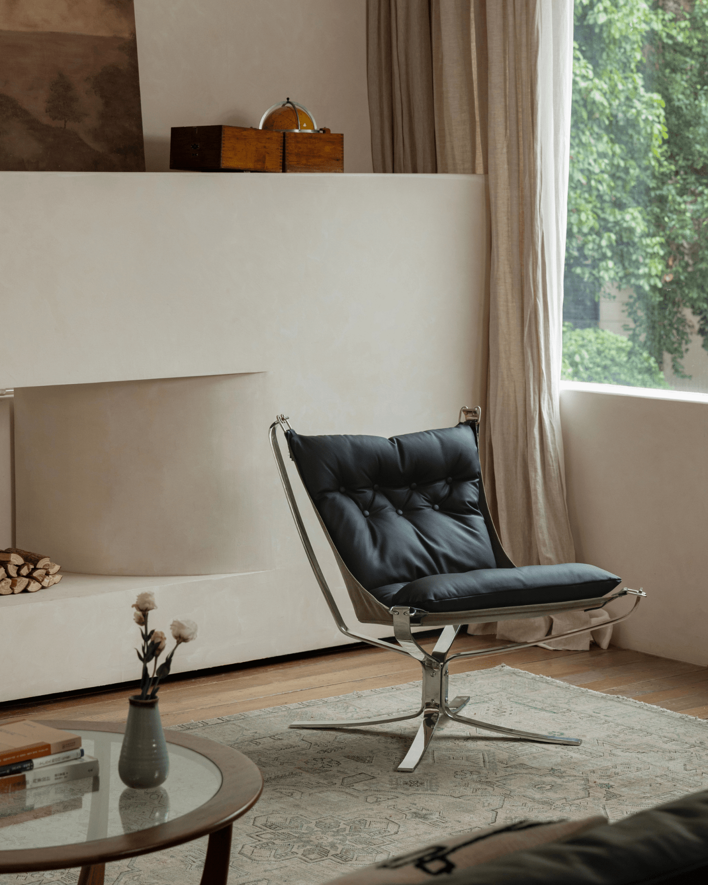 Chaise Falcon