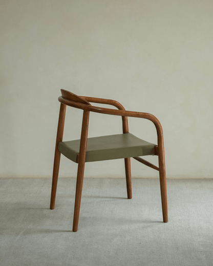 Chaise en cuir Crescent