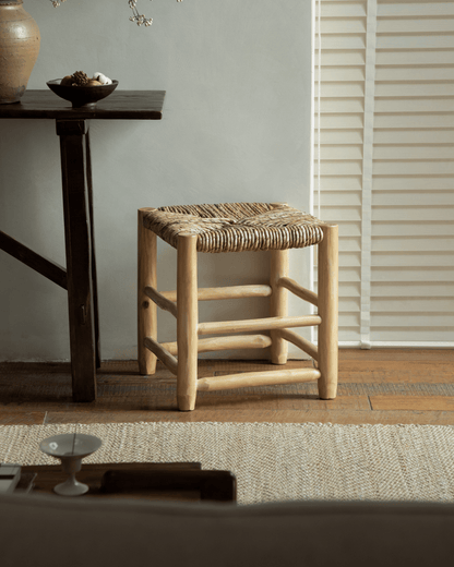 Tabouret tissé à la main Isla