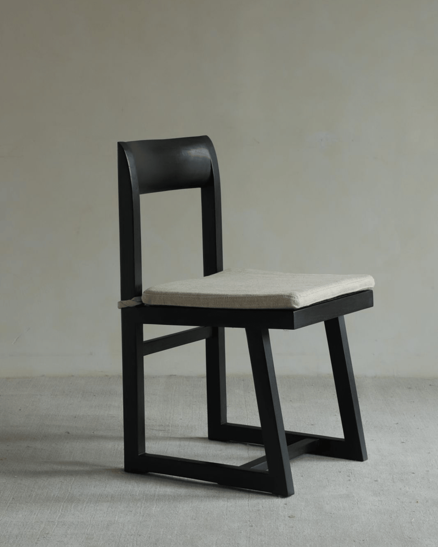 Chaise en forme de boîte Chandigarh