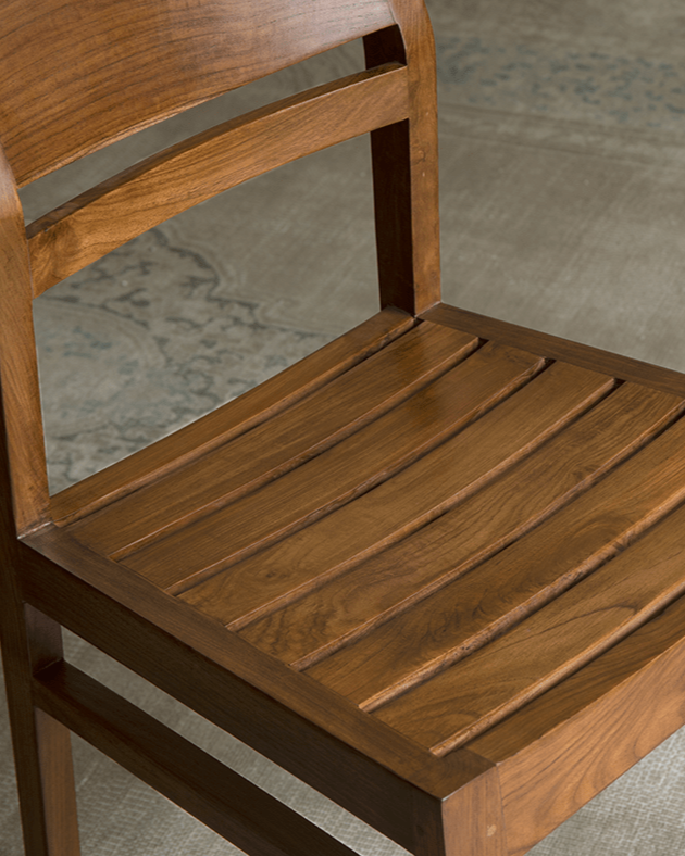 Chaise à poutre