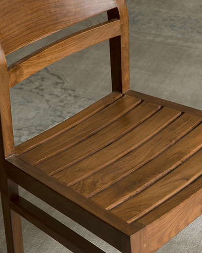Chaise à poutre