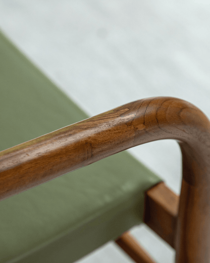 Chaise en cuir Crescent