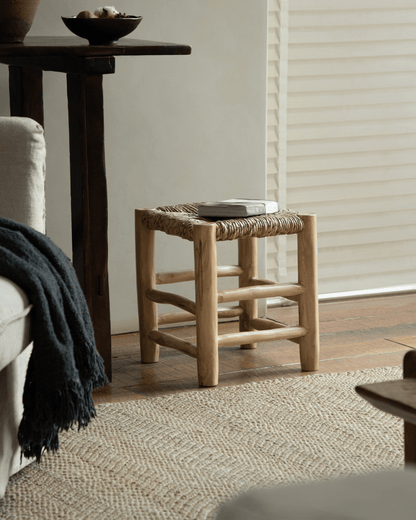 Tabouret tissé à la main Isla