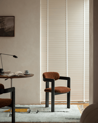 Chaise en peau de mouton Pamplona