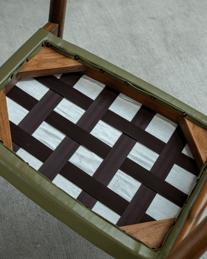 Chaise en cuir Crescent