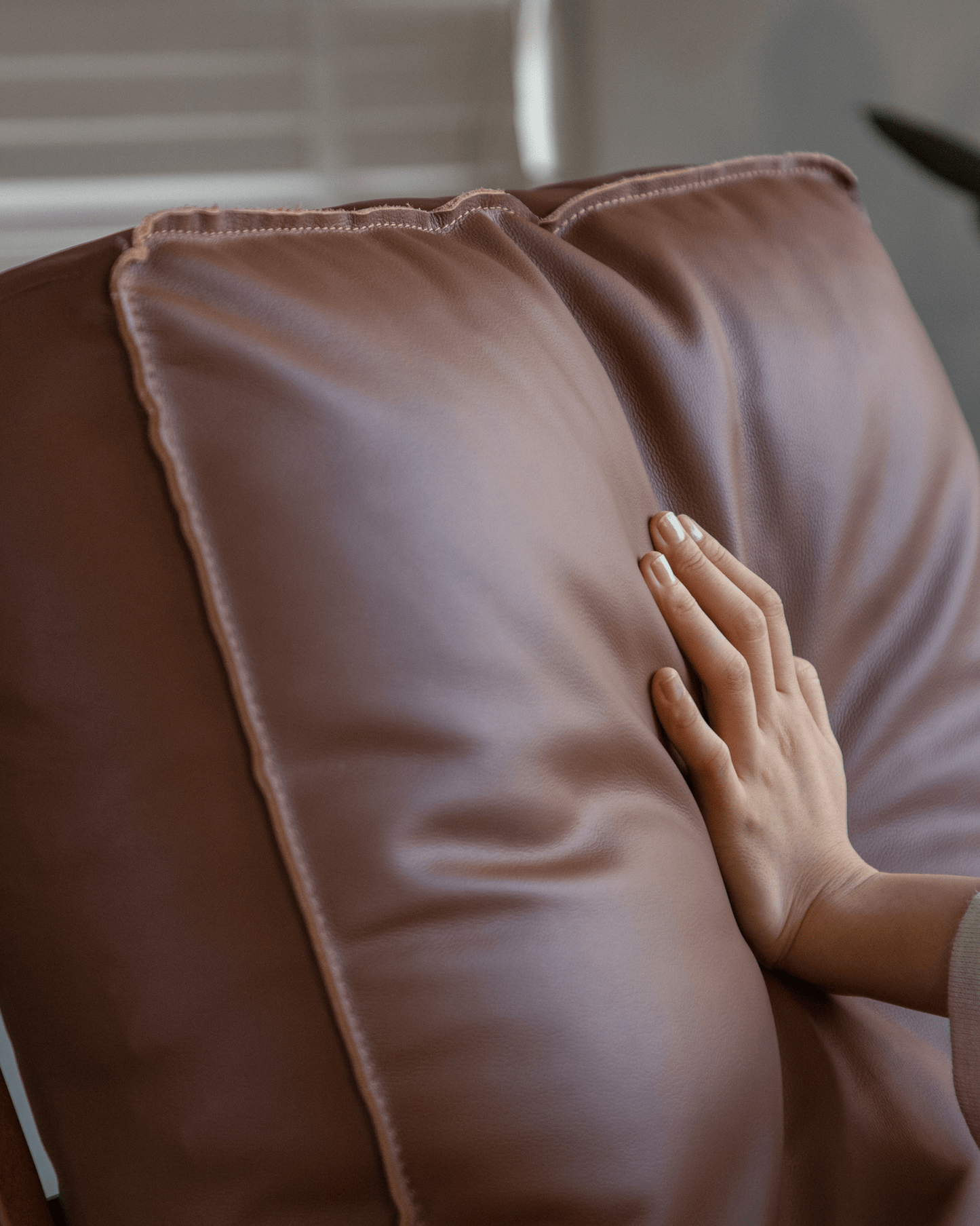 Fauteuil de salon en cuir René