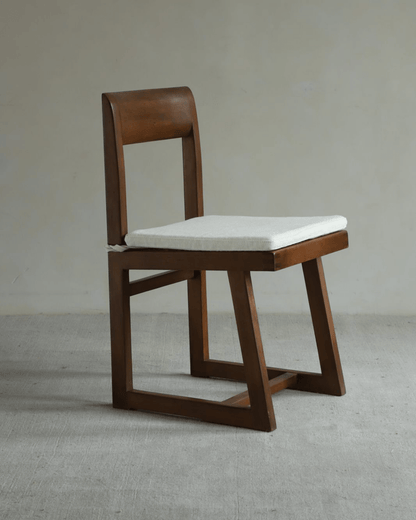 Chaise en forme de boîte Chandigarh