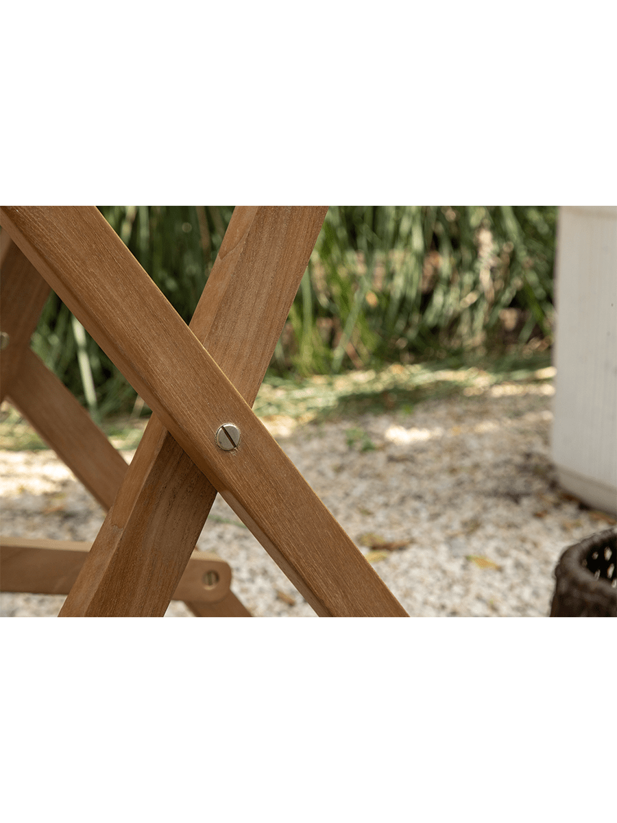 Ensemble de chaises et de table de bar d'extérieur