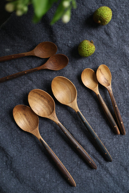Cuillère de table avec manche en bois d'ébène (2 pièces)