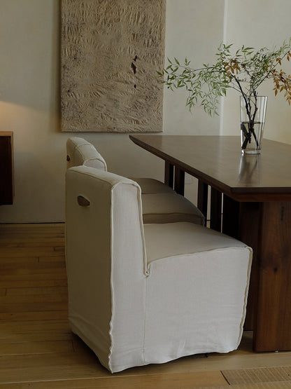 Housse de canapé et chaise à roulettes