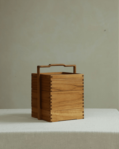 Boîte à bento à plusieurs niveaux